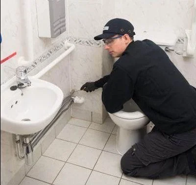 Trials on using urine to charge your smartphone
