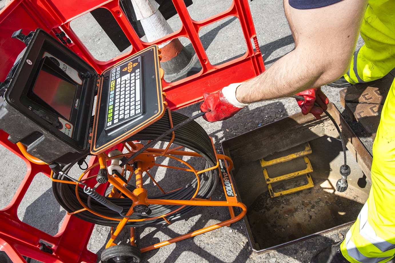 How do cctv surveys work? – metro rod coventry