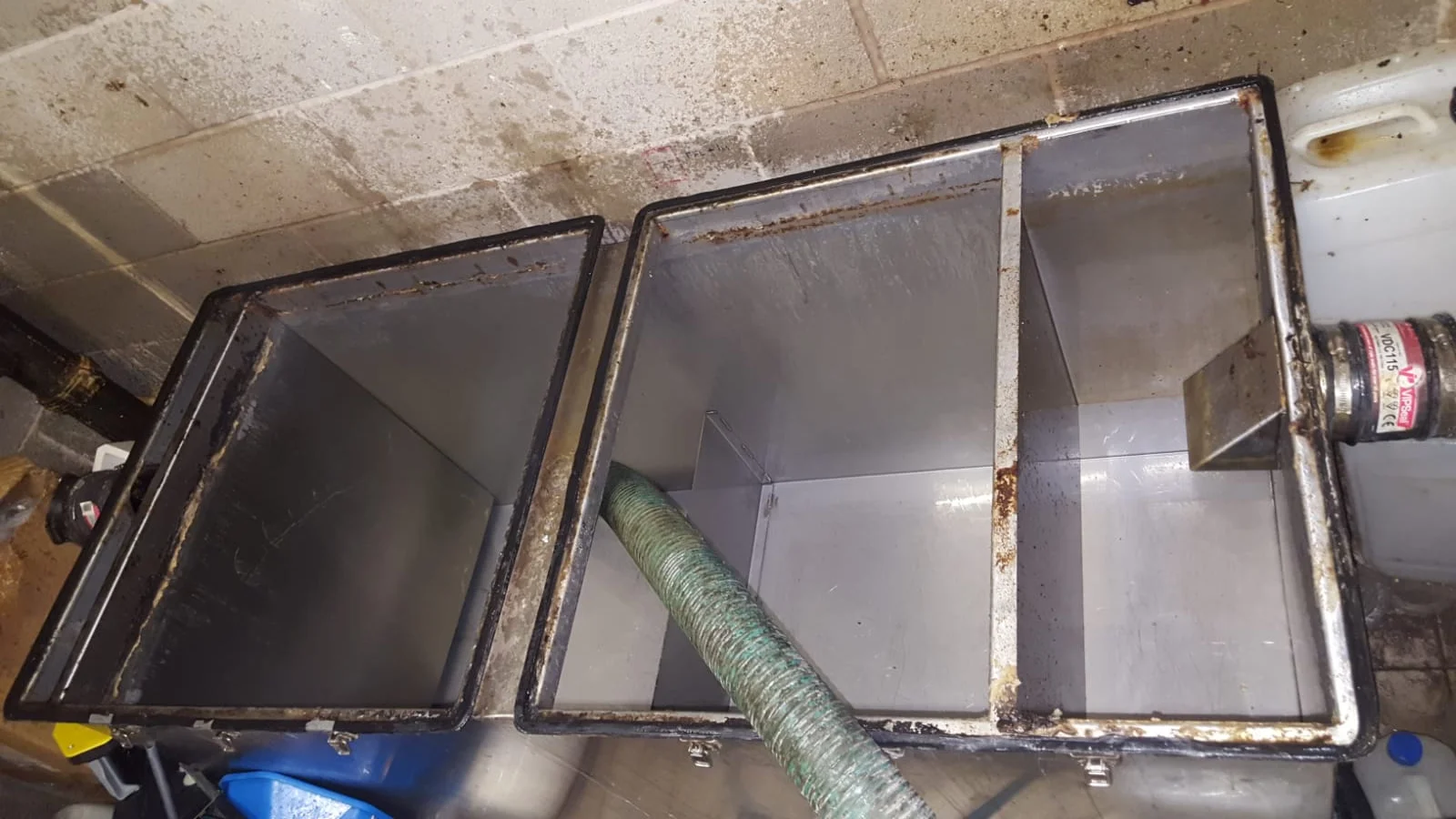 Grease trap emptying – fats, oils and grease management – manchester