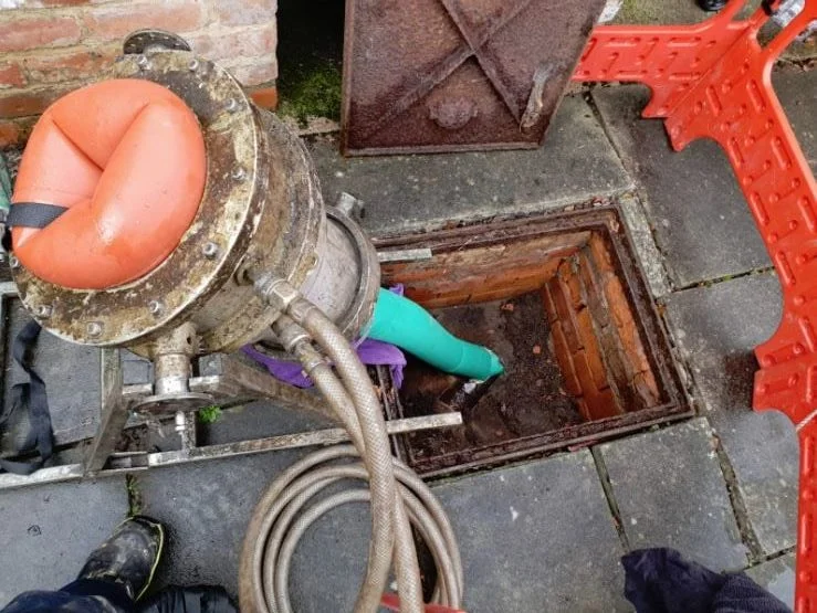 Trenchless/no-dig Drain Repair – Metro Rod Manchester