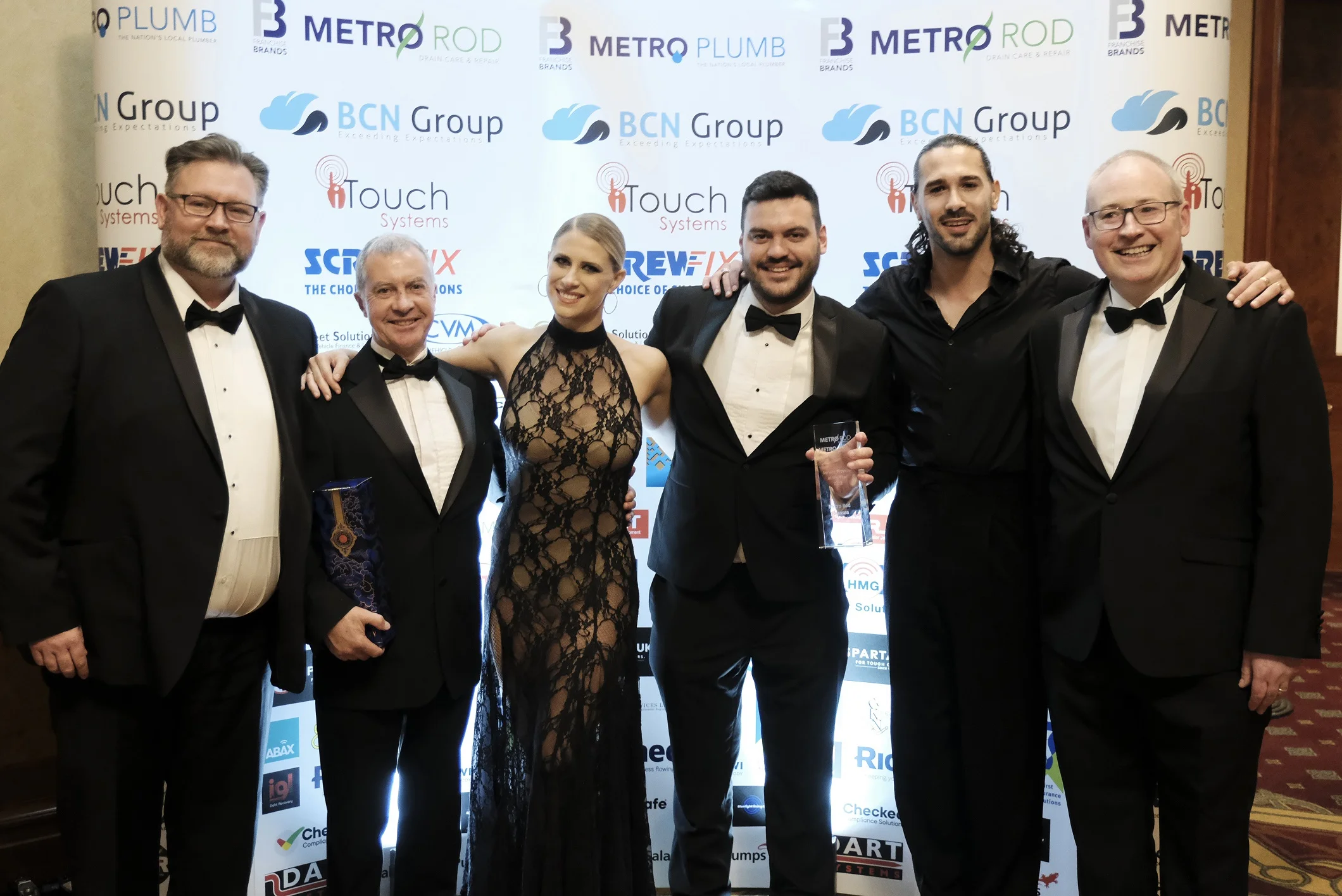 *** award winning service providers *** metro rod swansea