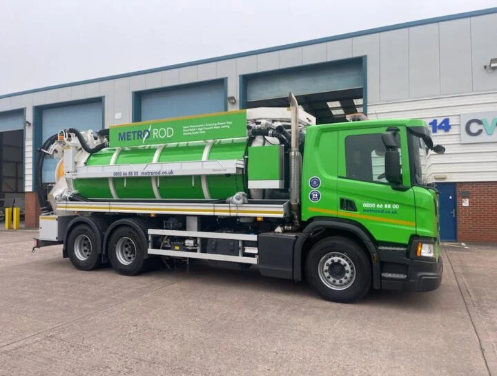 Saving Christmas With Our Big Green Machine At Metro Rod Swansea