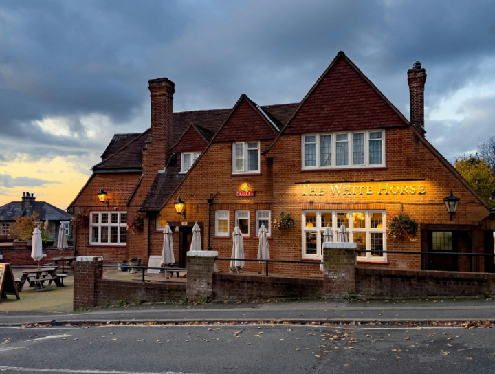 Gutter Cleaning Using Gutter Vac For Heritage Pub Sites: Avoid £20,000+ In Repairs