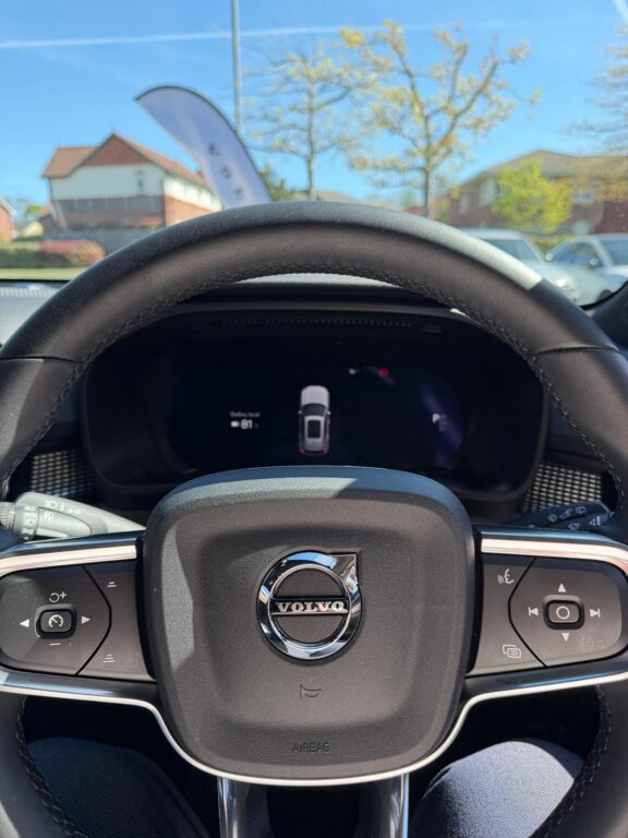 Electric Volvo Car Steering Wheel
