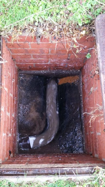 Blocked Manhole Drain Drainage Problems Metro rod Swansea 
