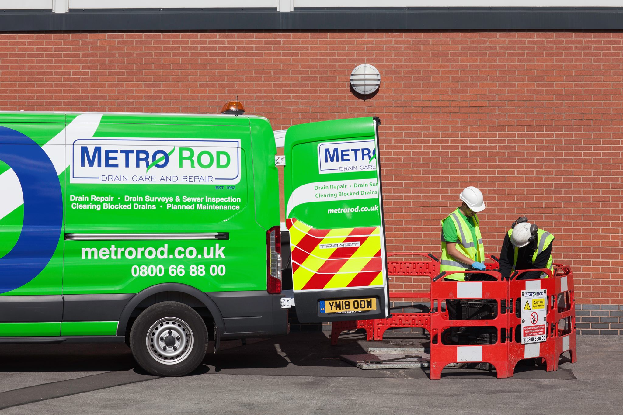 How To Clear A Blocked Drain Outside? Metro Rod