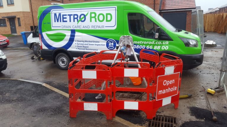 confined space, Metro Rod, Manchester, Macclesfield, Stockport
